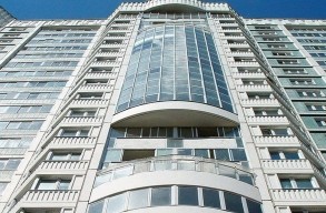 Жилой дом на Коломенской наб., 24
