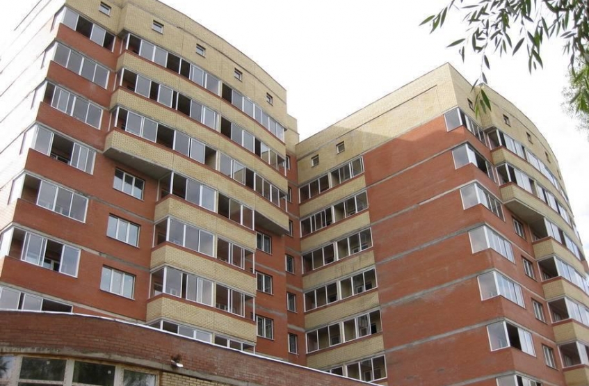 Жилой дом на Пионерской, 54. Московская обл., Коломна, Пионерская ул., 54