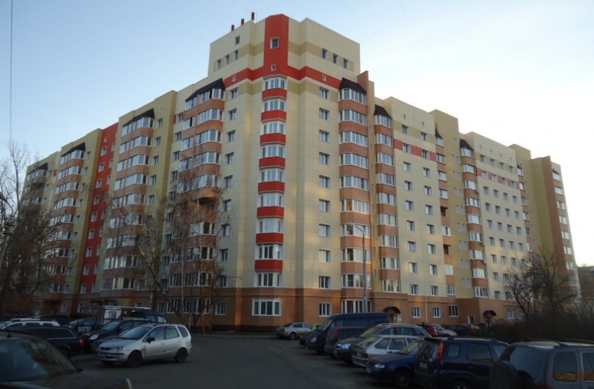 Жилой дом на Дзержинского, 10. Московская обл., Коломна, Дзержинского ул., 10