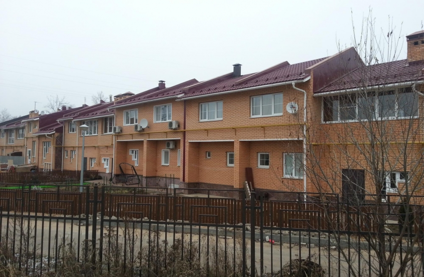 Квартал Тёрновка. Московская обл., Наро-Фоминский р-н, Тёрновка дер., Кленовая ул.,  1-19