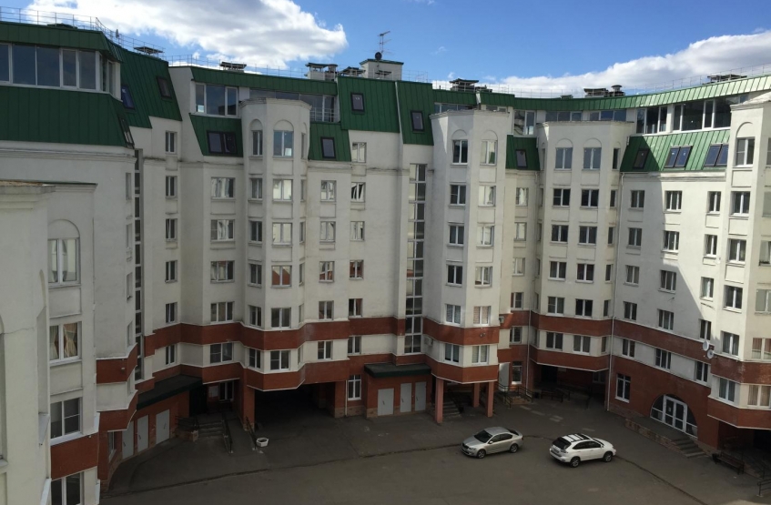 ЖК Красная Гора. Московская обл., Звенигород, Красная Гора, 1, к. 
1,2
