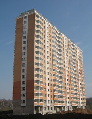 Жилой дом на Юбилейной. Московская обл., Балашиха, Железнодорожный мкр., Юбилейная ул., 4, 5 (Пионерская ул., 1, 2)