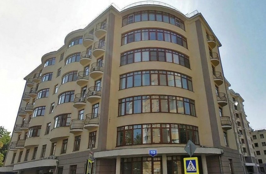 Дом на Бахрушина. Москва, Бахрушина ул., 13