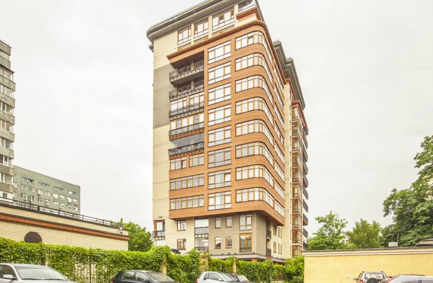 ЖК Дом на Девичьем поле . Москва,Пироговская Бол. ул., 8 