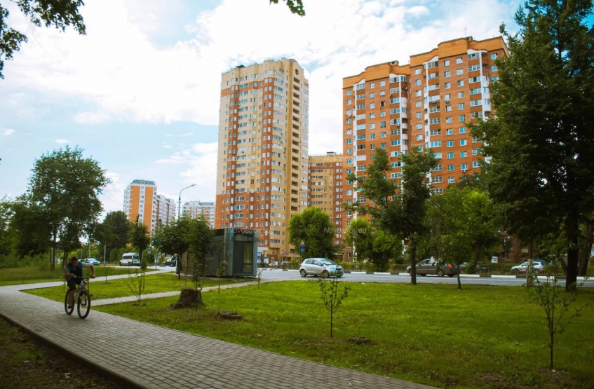 Микрорайон Жемчужина Балашихи. Московская обл., Балашиха, Зеленая ул., 32-36