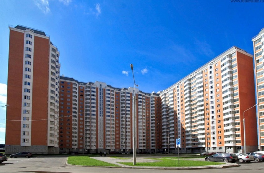 Микрорайон Катюшки 2. Московская обл., Лобня, Юности ул.